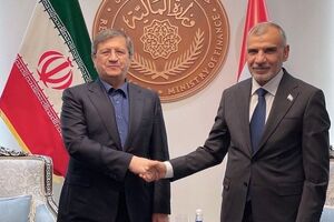 رئیس‌کل بانک مرکزی با وزیر مالیه عراق با موضوع مطالبات و همکاری‌های فنی رایزنی کرد