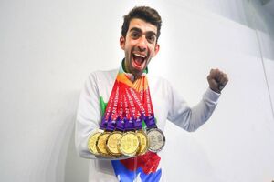 شاهین ایزدیار در تمرین پرسپولیس حاضر شد