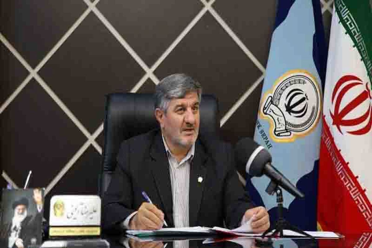 علیرضا آئینی