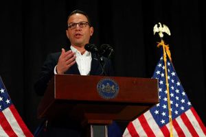 مظنون آتش‌سوزی و حمله به منزل مسکونی فرماندار ایالت پنسیلوانیا بازداشت شد