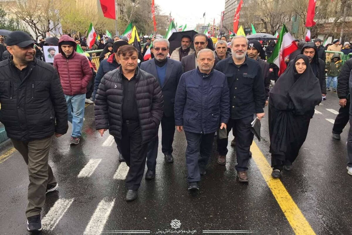 وزیر آموزش و پرورش