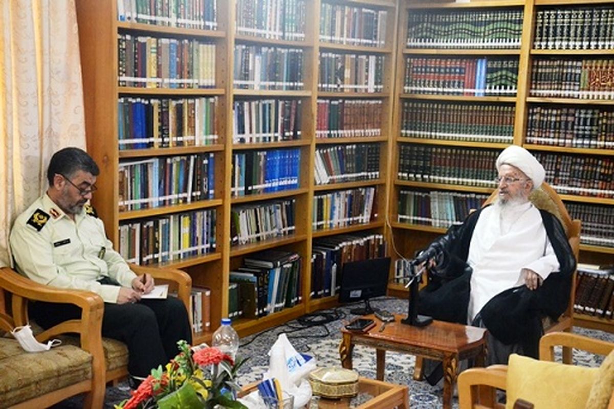 آیت الله مکارم شیرازی