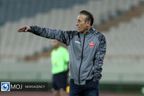 بازیکنان شاکی، یحیی راضی!