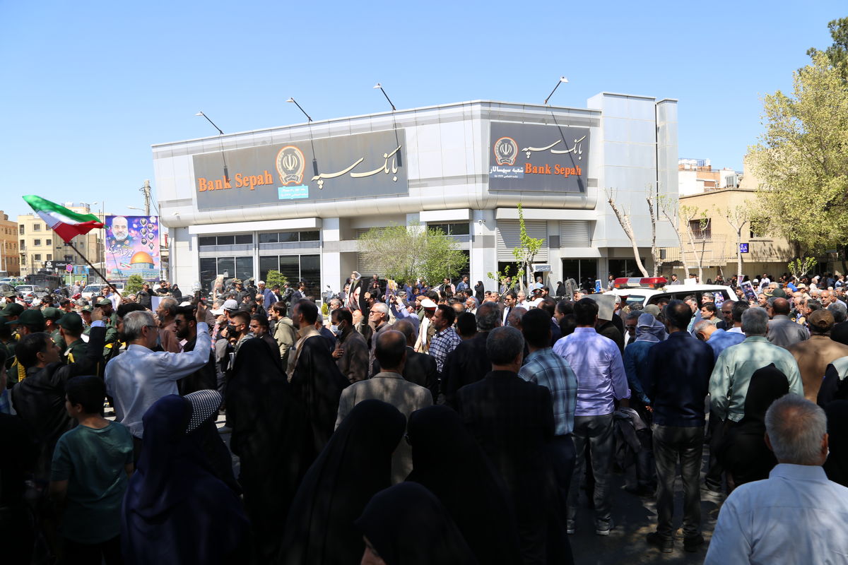 تشییع سردار زاهدی 7