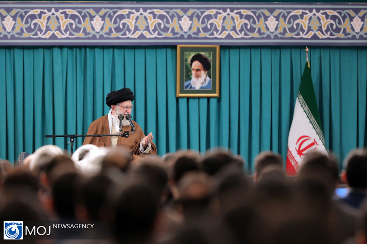 دیدار نخبگان و استعدادهای برتر علمی کشور با مقام معظم رهبری