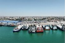 تخلیه و بارگیری بیش از ۷۴ هزار کانتینر یخچالی در بنادر غرب هرمزگان