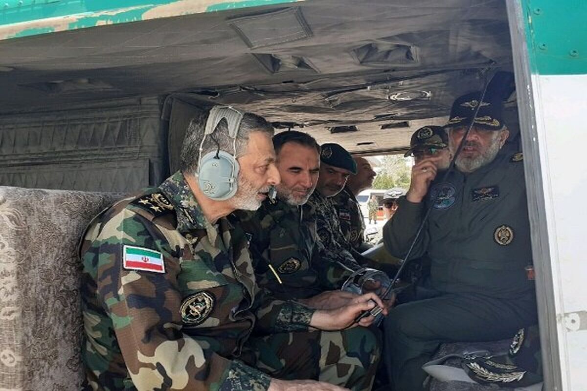 بازدید سرلشکر موسوی از پایگاه هوانیروز اصفهان
