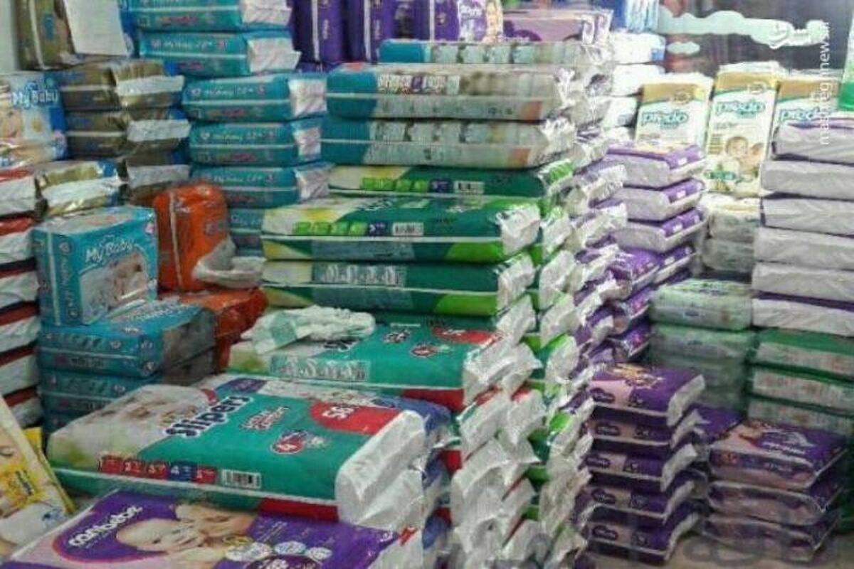 اصفهان- احتکار پوشک بچه