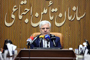 صدور کارت اعتباری بازنشستگان/ همسان سازی حقوق بازنشستگان به زودی اجرا می شود