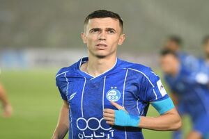 تنها خارجی استقلال در راه ایران