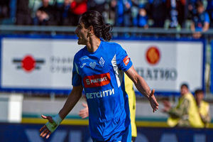 استقلال باید برای خرید روسی دست به جیب شود؟