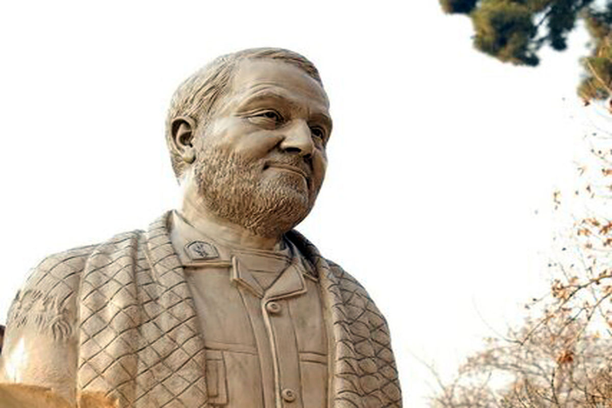 تندیس سردار سلیمانی در پارک قیطریه