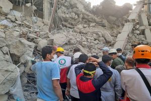 پیدا شدن ۲ جسد دیگر در آوار برداری متروپل /آمار جانباختگان این حادثه به ۲۶ نفر افزایش یافت