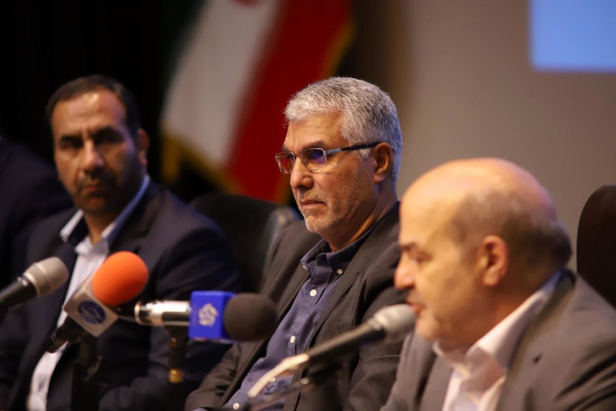 استاندار فارس در جلسه شورای اداری استان فارس