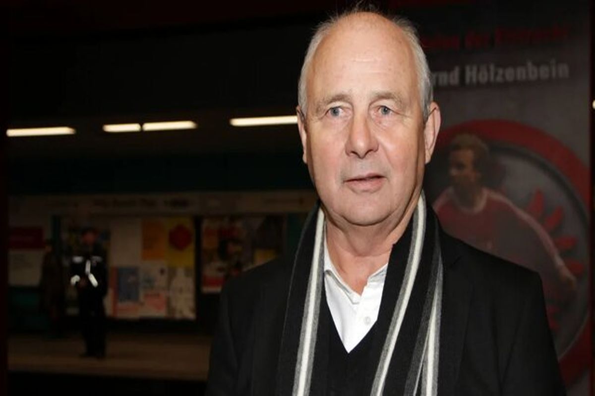 برند هولتسن‌باین، مهاجم سابق تیم ملی فوتبال آلمان