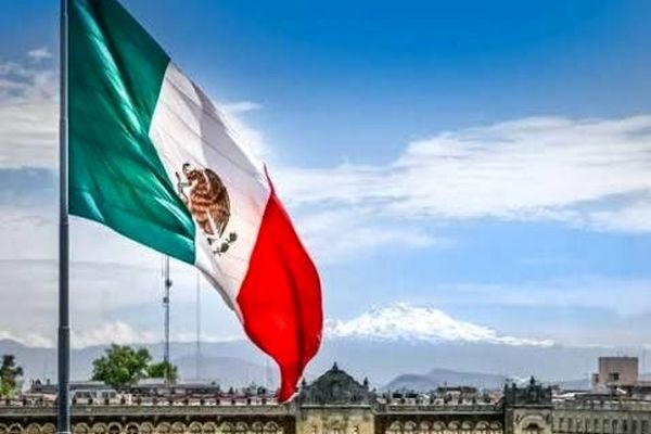 ۱۳ کشته و حدود ۱۰۰ زخمی در سانحه ریلی مکزیک برجای ماند