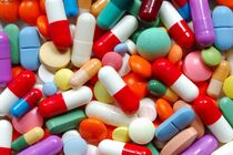 دسترسی به آنتی بیوتیک‌های اطفال تا یک هفته آینده/ خوددرمانی و تهیه آنتی بیوتیک بدون نسخه پزشک نباید انجام شود