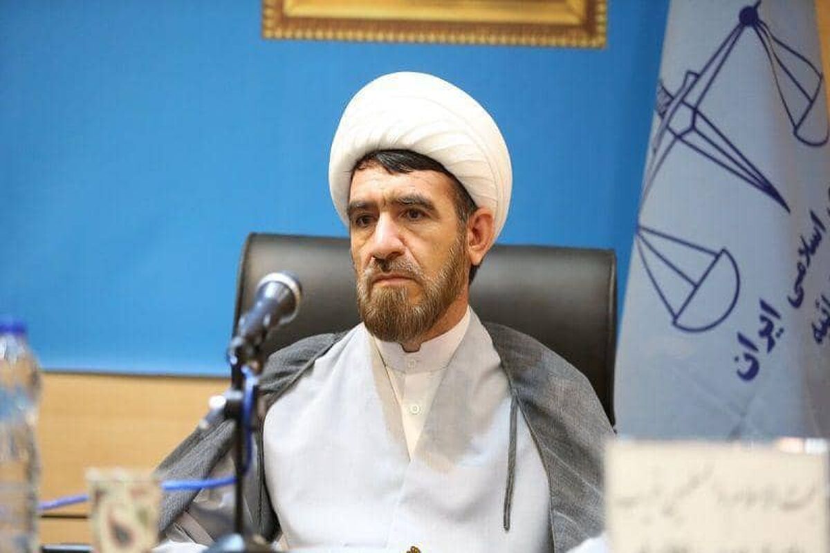 حجت الاسلام والمسلمین غریب