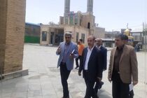قیر رایگان برای بهسازی معابر محلات هدف بازآفرینی سنقر تامین می‌شود/رفع نقاط پرحادثه مسیر کرمانشاه به سنقر