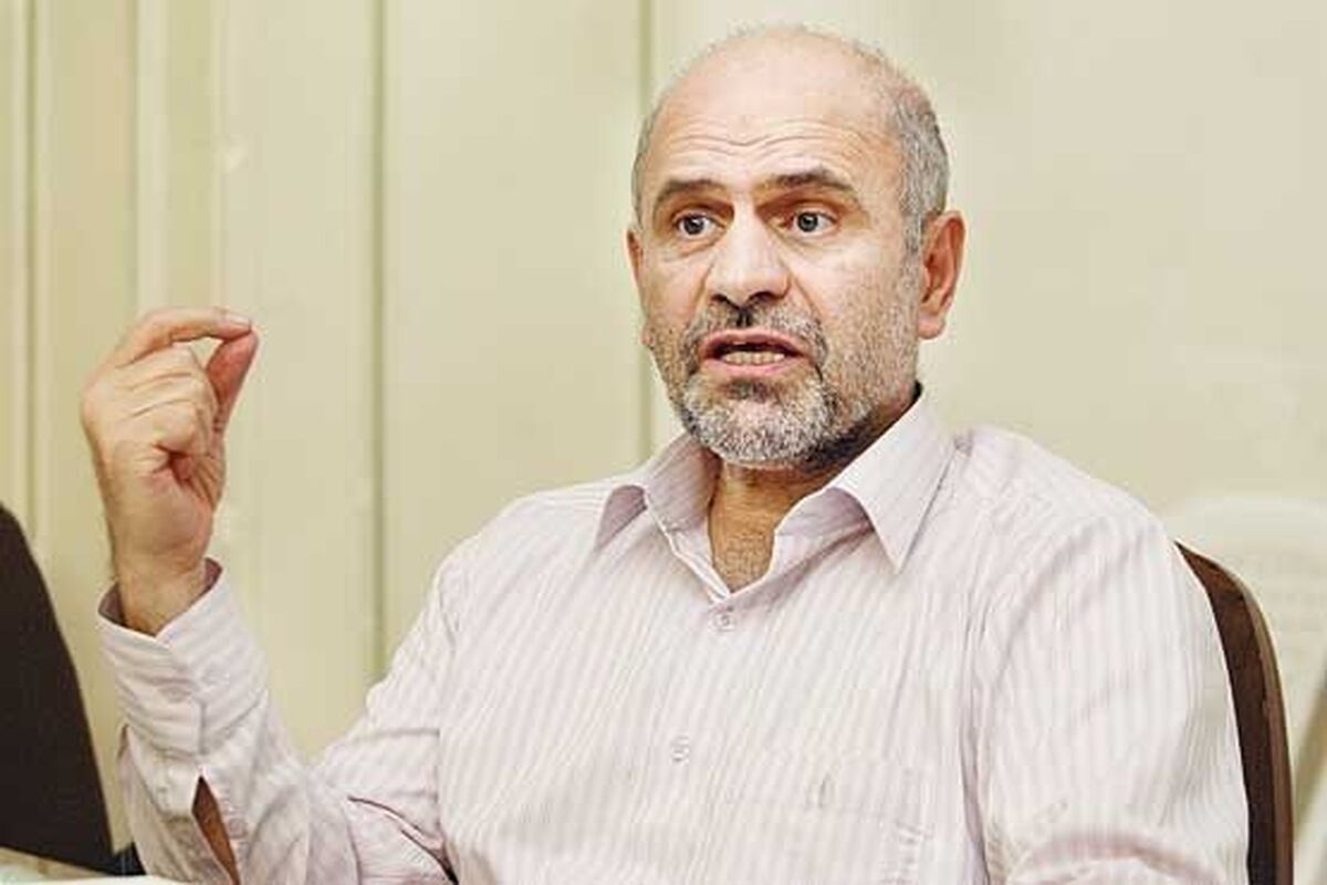 مومنی