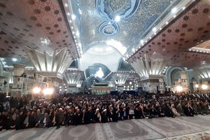 مراسم بزرگداشت 12 بهمن در حرم مطهر امام خمینی آغاز شد