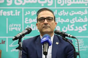 هادیان: معرفی آثار برتر کودکآنلاین تبلیغ برای آنها نیست