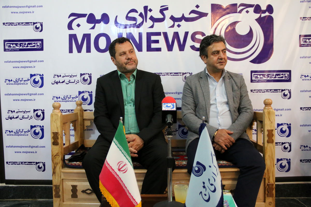 روزنامه کارو کارگر