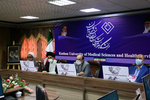 انسان همواره باید مورد خطاب و تذکر واقع شود