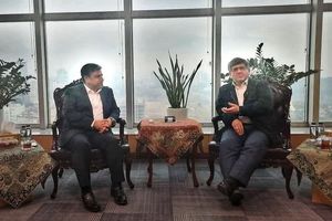 بررسی روند تکمیل پروژه راه‌آهن اردبیل – میانه در نشست مشترک استاندار و مدیرعامل راه‌آهن