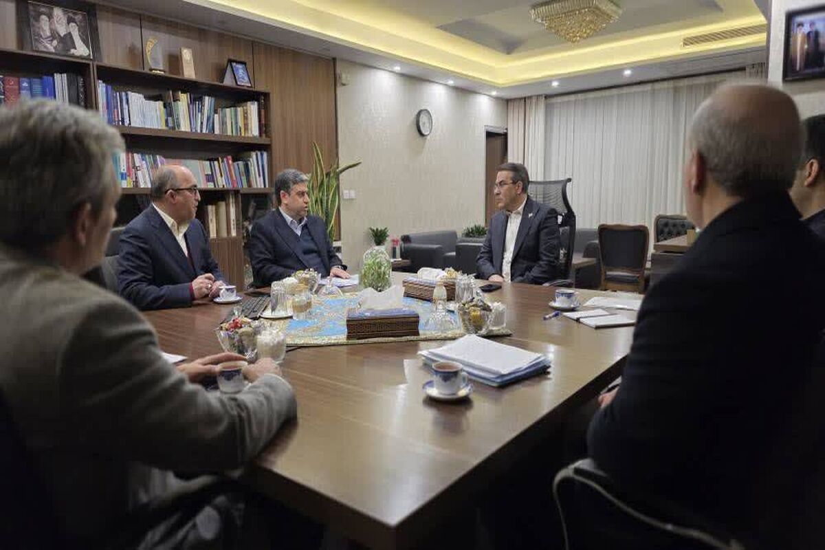 استاندار اردبیل.