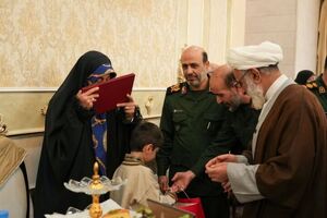 سلام رهبر معظم انقلاب به خانواده شهدای استان البرز ابلاغ شد