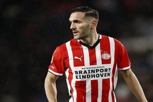 تیم هلند وحشت زده از ابتلای بازیکن آیندهوون به سل