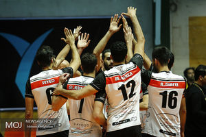 دیدار تیم های والیبال بانک سرمایه و سایپا