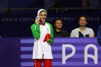 پرچمدار کاروان ایران به نیمه نهایی مسابقات پاراتکواندو بازیهای پاراآسیایی جوانان رسید