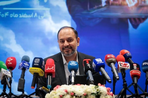 مطالبه‌گری نوجوانان در تضاد با تربیت انقلابی نیست / عمده نوجوانان متخلف در حوادث اخیر دانش آموزان نبودند