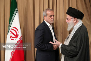 دیدار رئیس‌جمهور و اعضای هیئت دولت با رهبر انقلاب اسلامی 