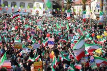 آغاز راهپیمایی ۲۲ بهمن در سراسر گیلان/ جوشش غیرت گیله زنان و گیله مردان تماشایی است+ فیلم