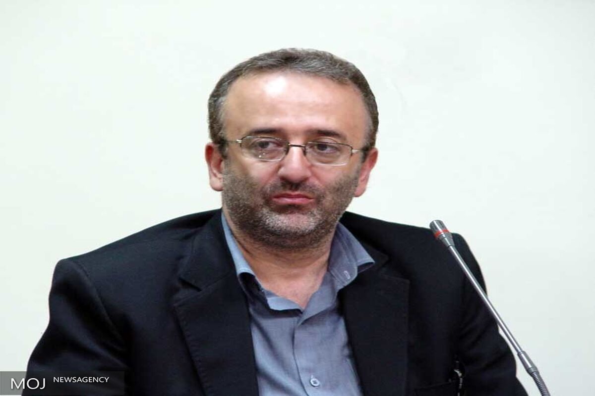 N81186553-5734971