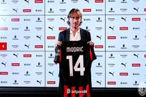 میلان باید برای صدر بجنگد