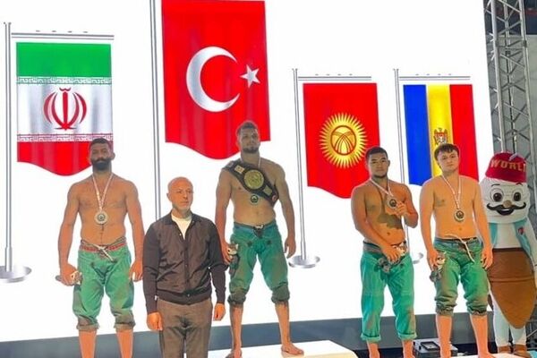تیم ملی کشتی پهلوانی ایران با ۳ نقره و یک برنز در جایگاه دوم جهان ایستاد