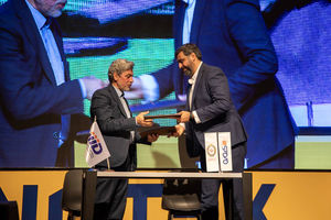 موافقت نامه همکاری میان هلدینگ داده ورزی سداد و پارک فناوری پردیس به امضا رسید