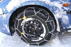 عبور از گردنه های تاراز با مجهز کردن خودرو به زنجیر چرخ امکان پذیر است