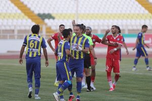 کاها همچنان کارت زرد می گیرد