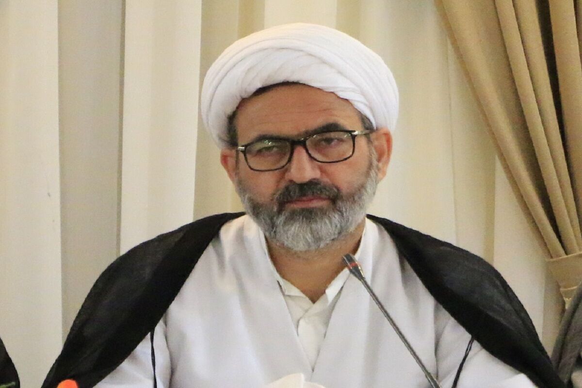 حجت الاسلام والمسلمین ولی عادلی