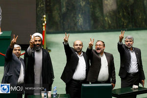 استیضاح وزیر صمت کلید خورد