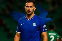 دروازه بان اسپانیای 38 ساله تست‌های پزشکی استقلال انجام می دهد!