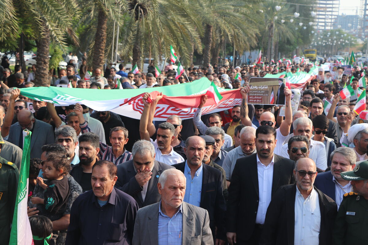 راهپیمایی تجدید پیمان مرد کیش  با انقلاب و اعلام انزجار از اغتشاشگران 