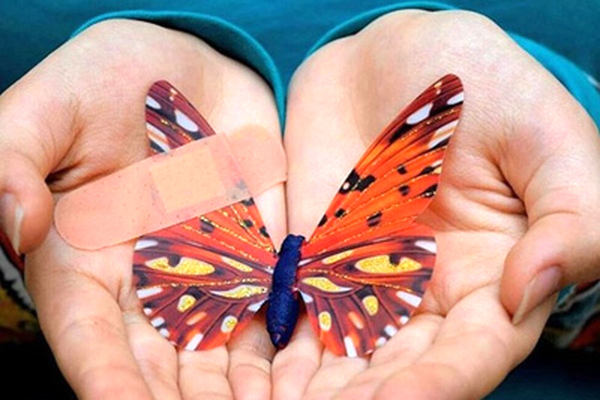 بیماری پروانه ای