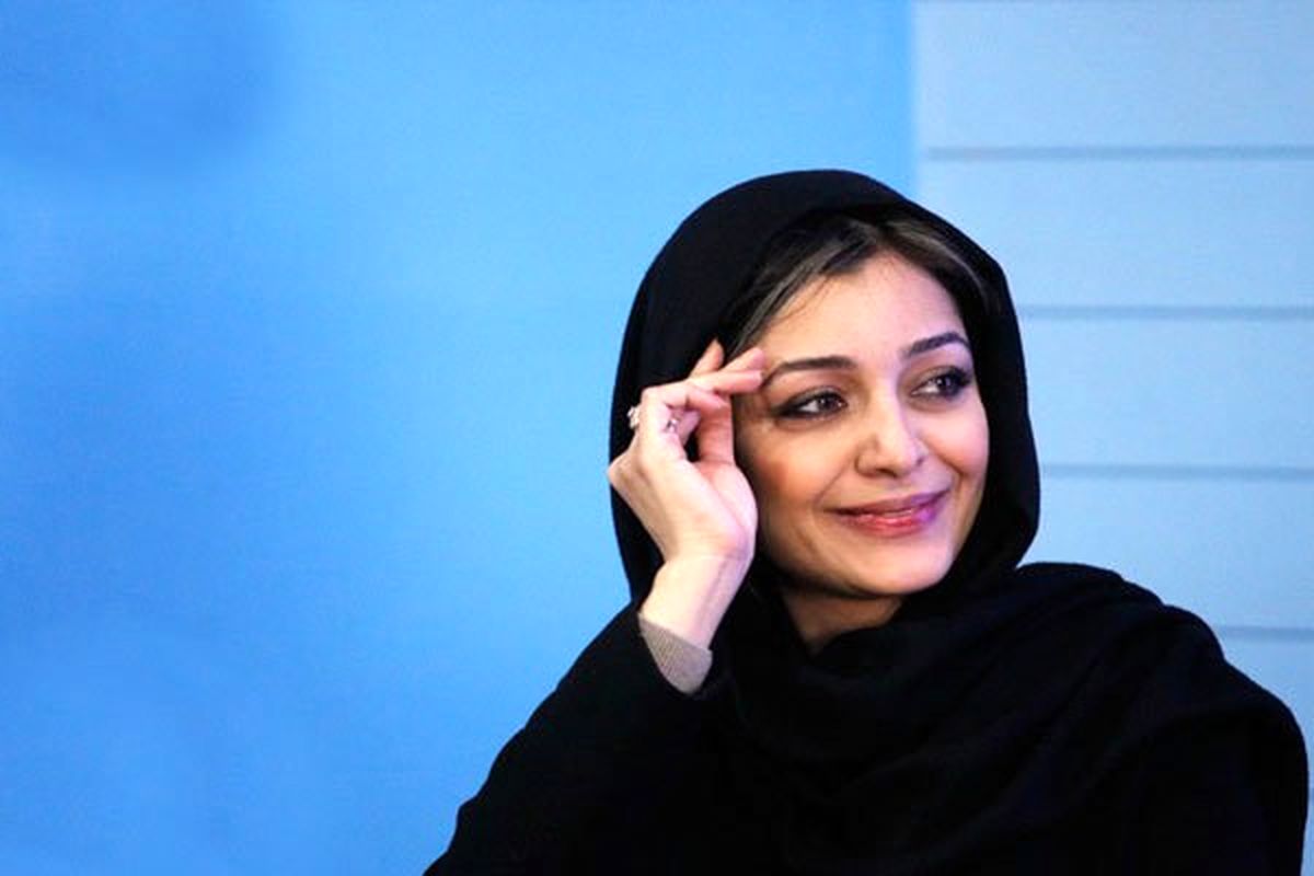ساره بیات
