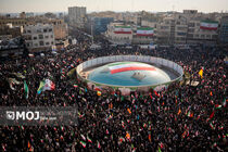 تجمع انقلابی مردم در محکومیت اقدامات تروریستی اغتشاشگران